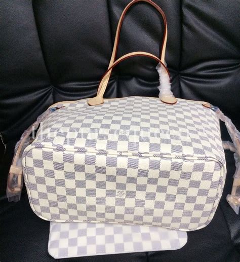 bolso louis vuitton replica|louis vuitton neverfull copy.